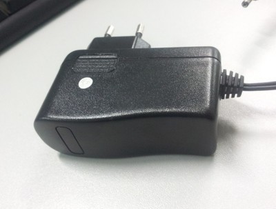 工廠直供高品質(zhì)12V1A歐規(guī)電源適配器 CE ROHS認(rèn)證，深圳拓也科技引領(lǐng)行業(yè)標(biāo)準(zhǔn)