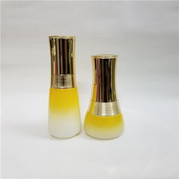 化妝品玻璃瓶生產(chǎn)廠家圖片 化妝品瓶生產(chǎn)廠家 玻璃瓶生產(chǎn)廠家 廣州市樂鑫玻璃制品廠 化妝品瓶